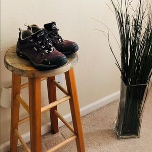 Ahnu purple hiking waterproof boots w/ Vibram sole